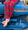 I'll take you for a ride on my big blue tractor. 🚜👣🤠
#countryfeet #gayfeet #FeetLover #FootFetish#GayFootFetish #FootWorship #FootLover #GayFootModel #MaleFeet #FeetPics #SocksAndFeet #FootDomination #BarefootMen #ToesLover #FeetCommunity #GayToes #FootPlay #BarefootGuys#FeetAndMoreFeet #tractor #👣