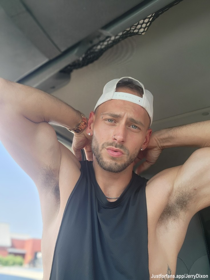 Would you worship my beautiful pits?