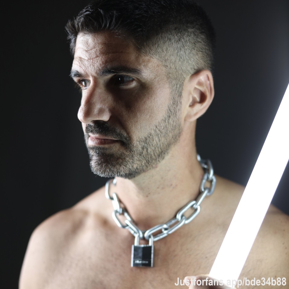 Into the light 😈⛓️🖤