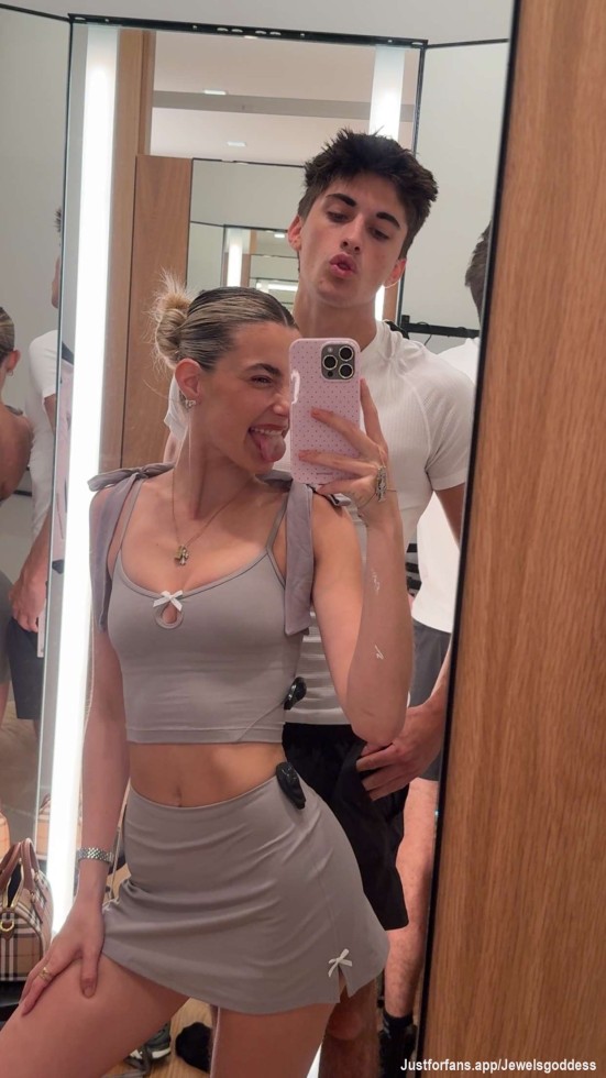 Who like cuck content 😘