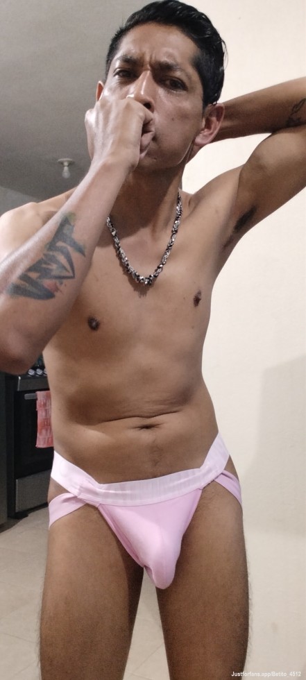 Miénteme pinocho...😎🍆🍑💨💍🚀🏳️‍🌈