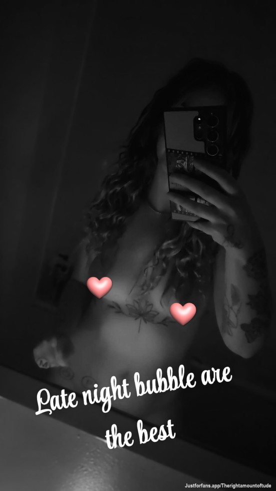 Just me and my bubbles 🫧❤️😈