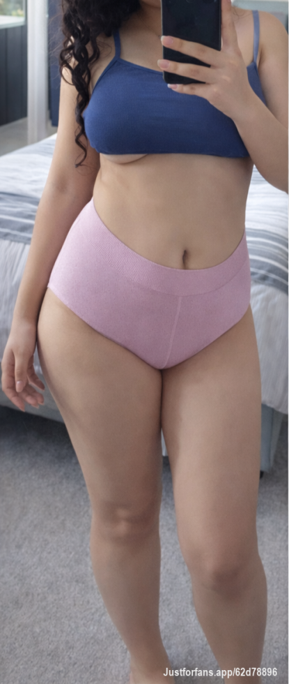 a sexy baby 👄
#sexy #white #girl