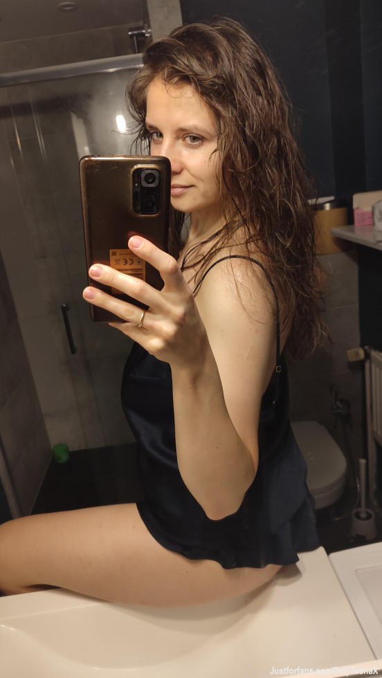 Soft skin, shiny body, and all the attention you won’t get anywhere else 😉