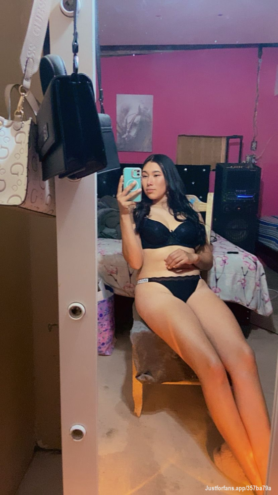 Be nice and something to buy me a coke-a-cola :) ❤️❤️