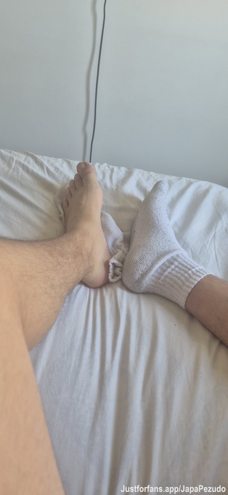 vem tirar minha meia com a boca