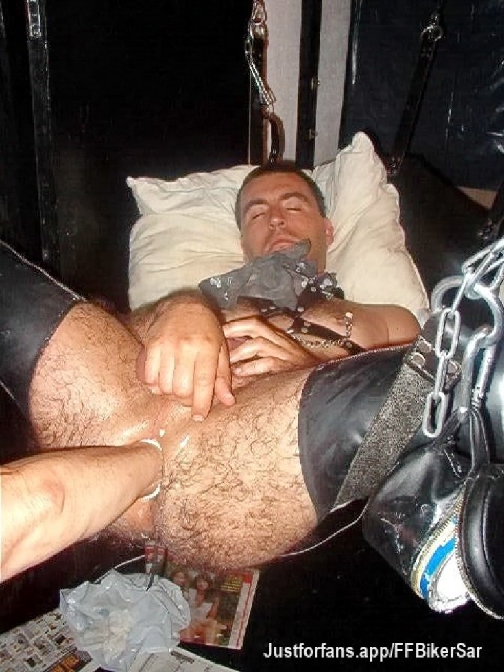 My hole worked on deep again with a fist