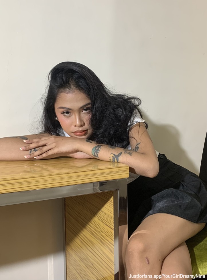 can someone say hello? 🥰