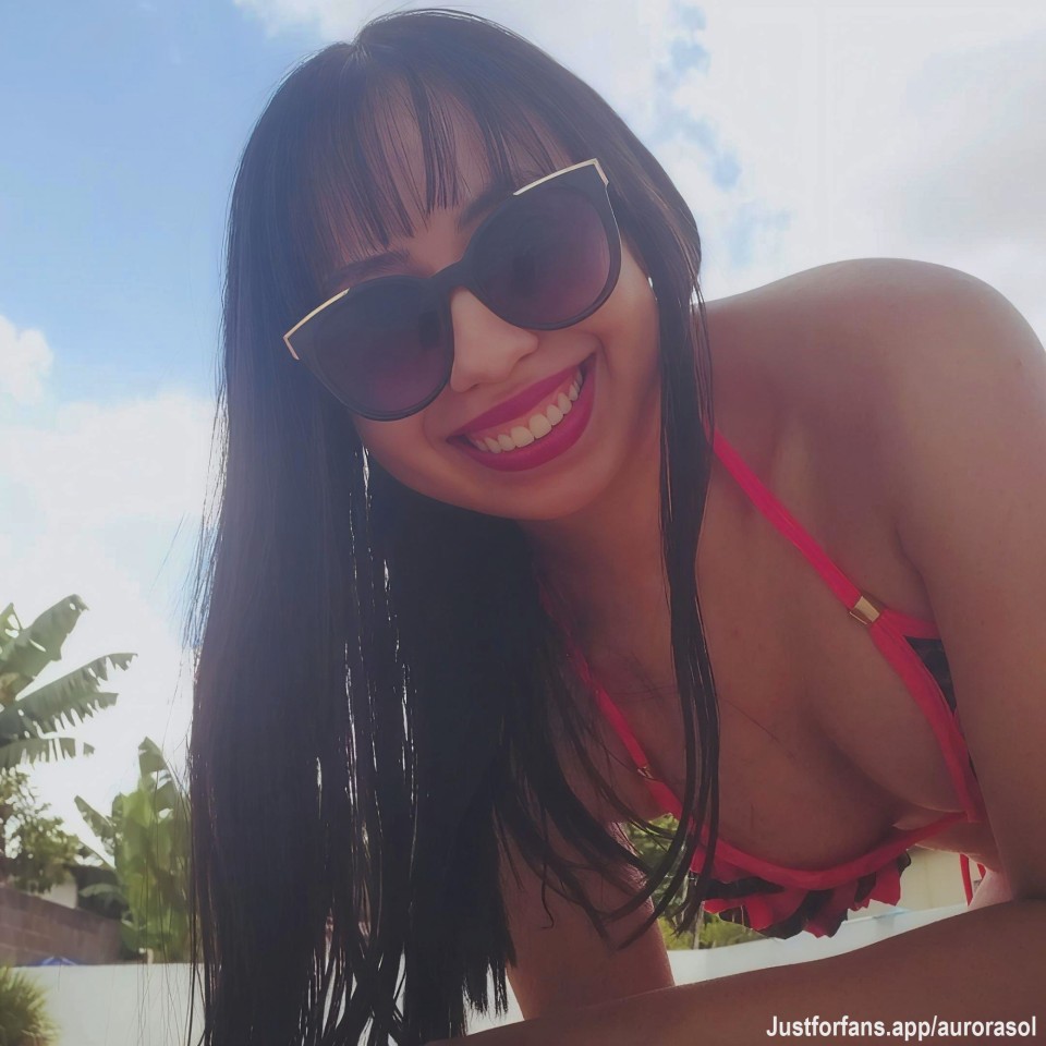 Good afternoon! Wanna go for a swim today? 💋

#biquíni #sensual #provocante #provocar